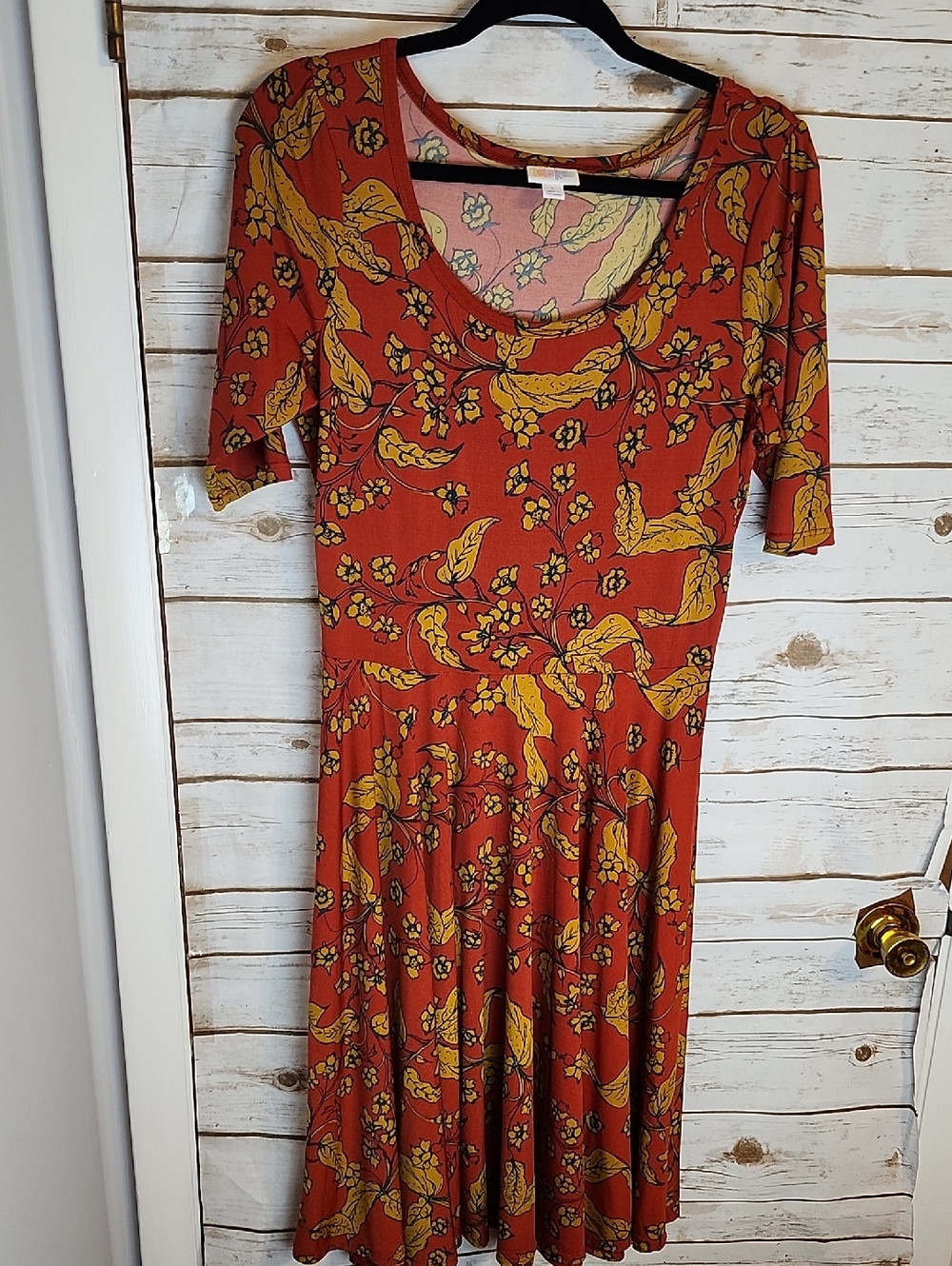 LuLaRoe Nicole Size Large Red and Mustard Floral Print